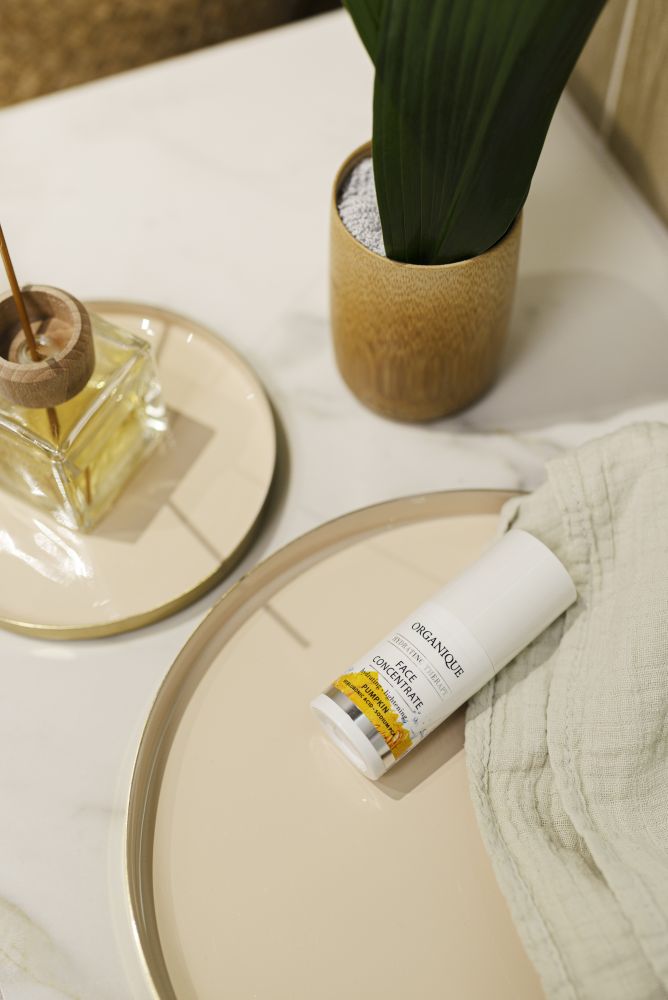 Hydrating & Lightening FACE CONCENTRATE